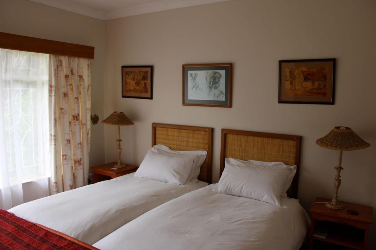 Rosewood Corner, Clarens Bed & Breakfast エクステリア 写真