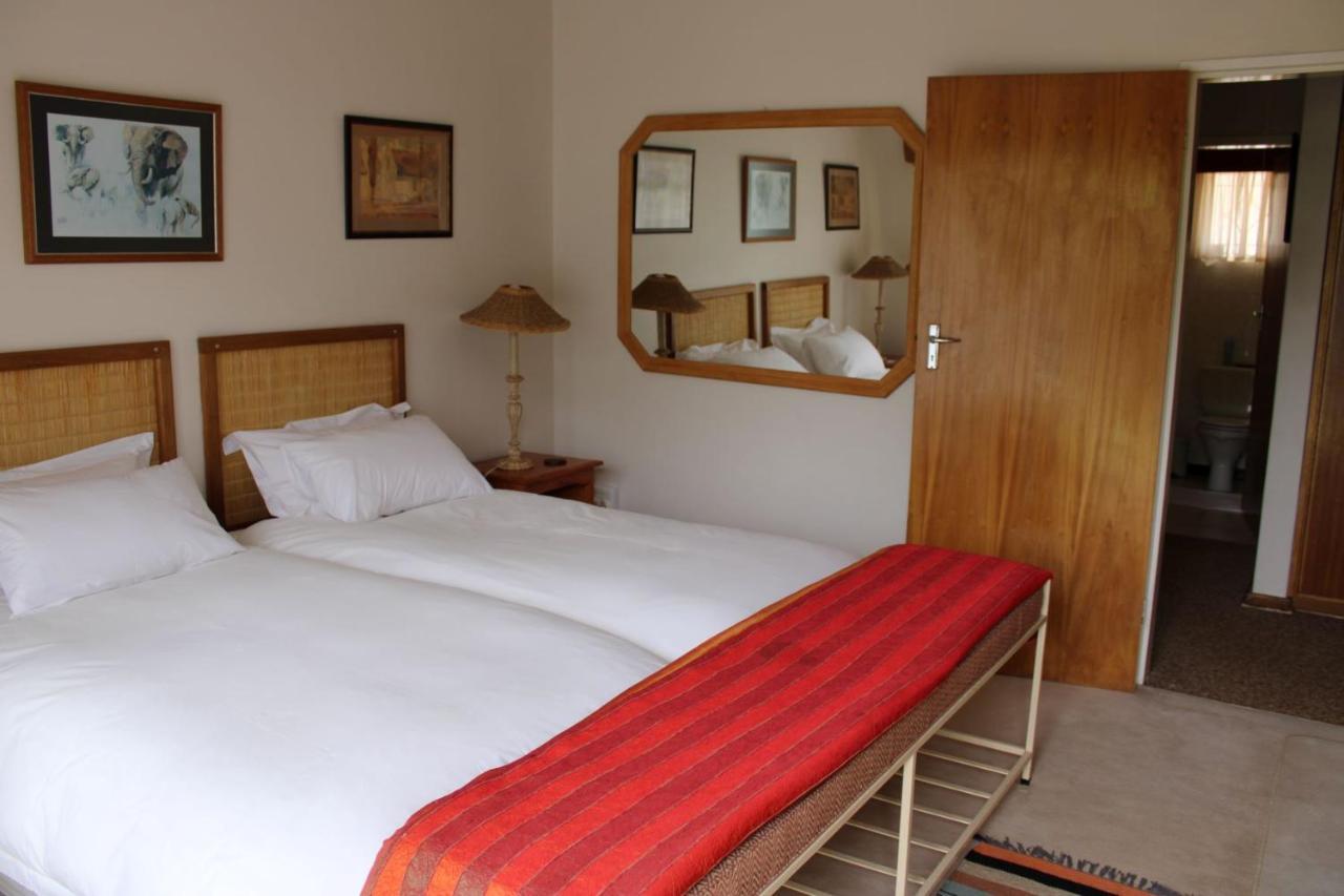 Rosewood Corner, Clarens Bed & Breakfast エクステリア 写真