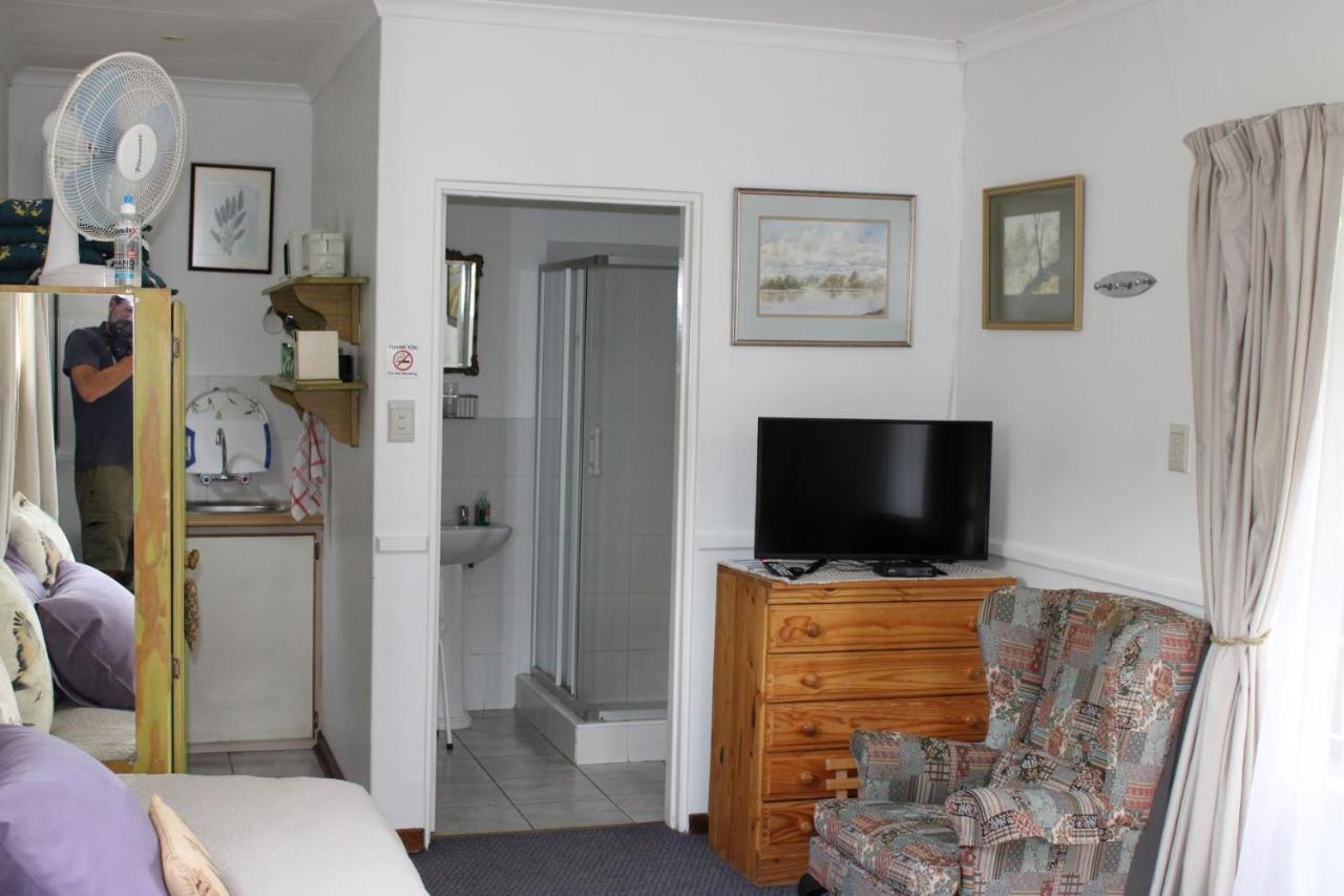 Rosewood Corner, Clarens Bed & Breakfast エクステリア 写真