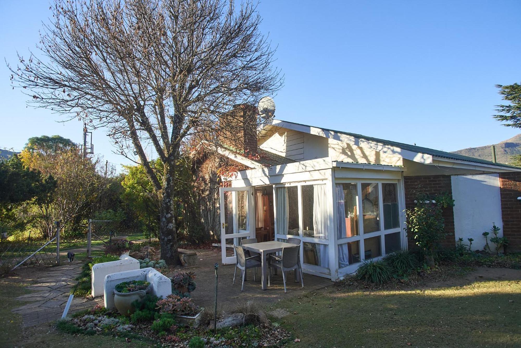 Rosewood Corner, Clarens Bed & Breakfast エクステリア 写真