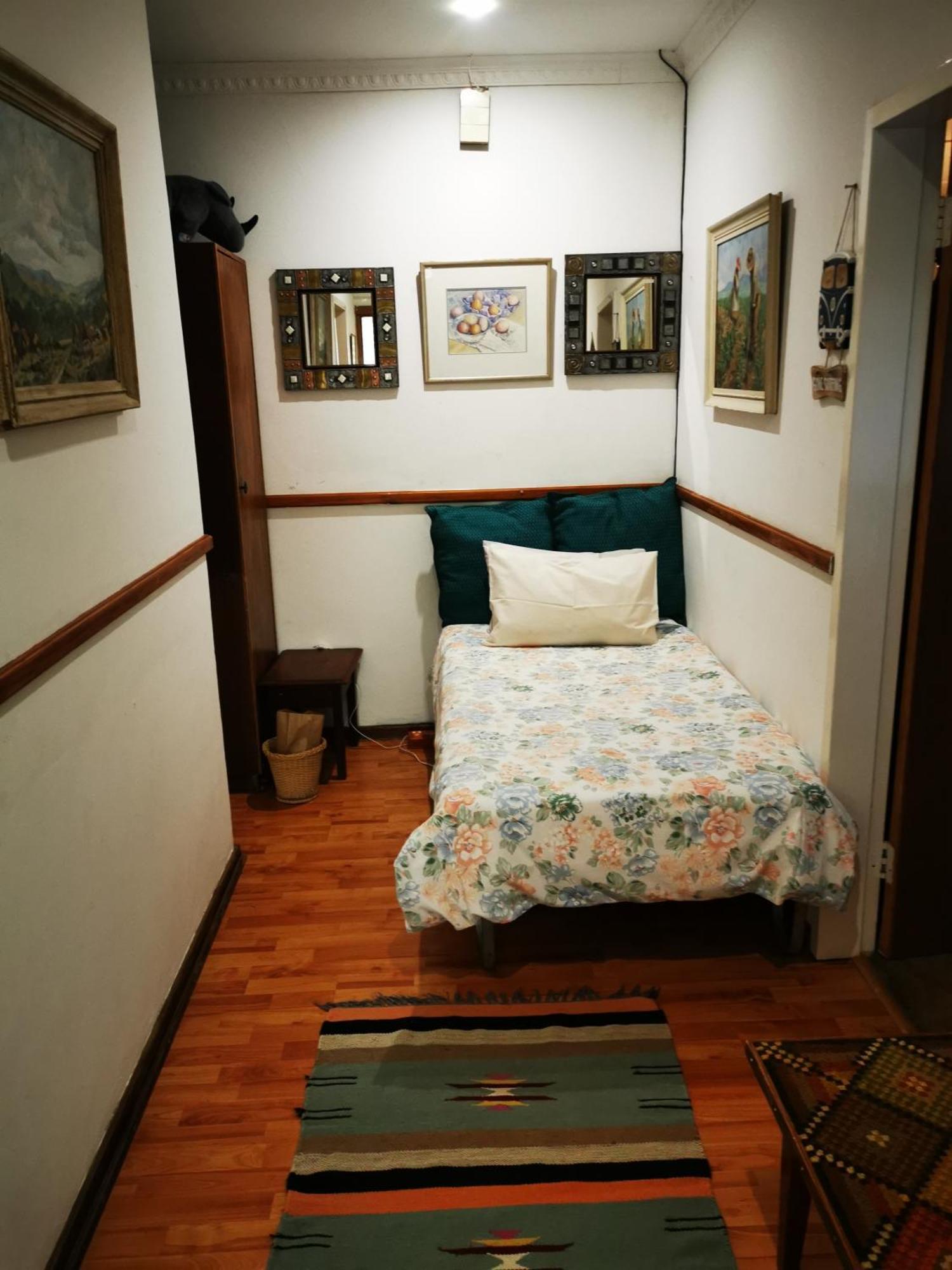 Rosewood Corner, Clarens Bed & Breakfast エクステリア 写真
