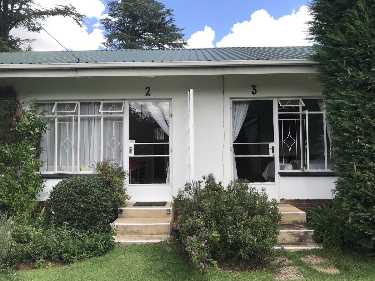 Rosewood Corner, Clarens Bed & Breakfast エクステリア 写真
