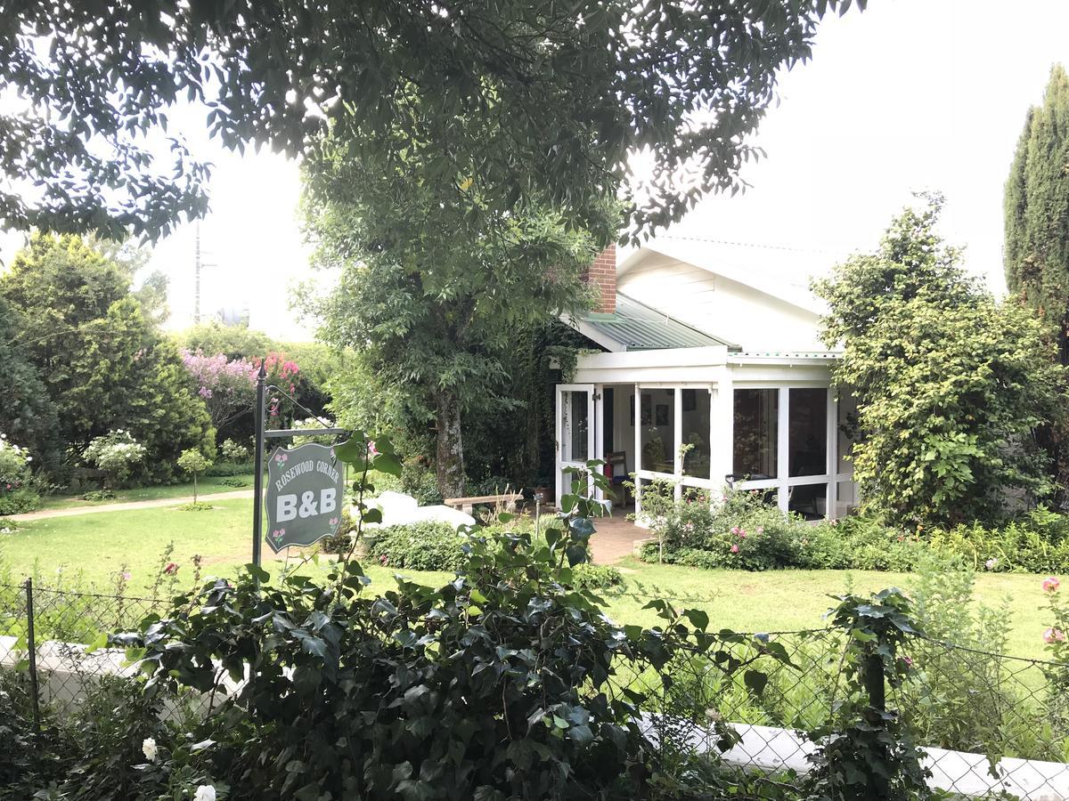 Rosewood Corner, Clarens Bed & Breakfast エクステリア 写真
