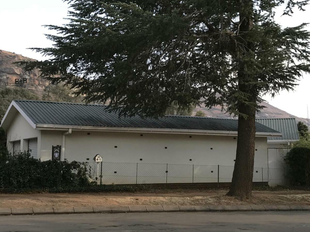 Rosewood Corner, Clarens Bed & Breakfast エクステリア 写真