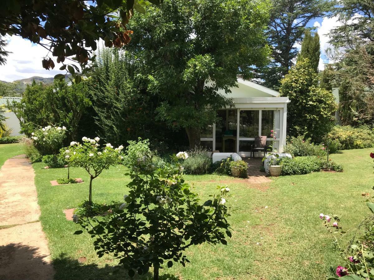 Rosewood Corner, Clarens Bed & Breakfast エクステリア 写真